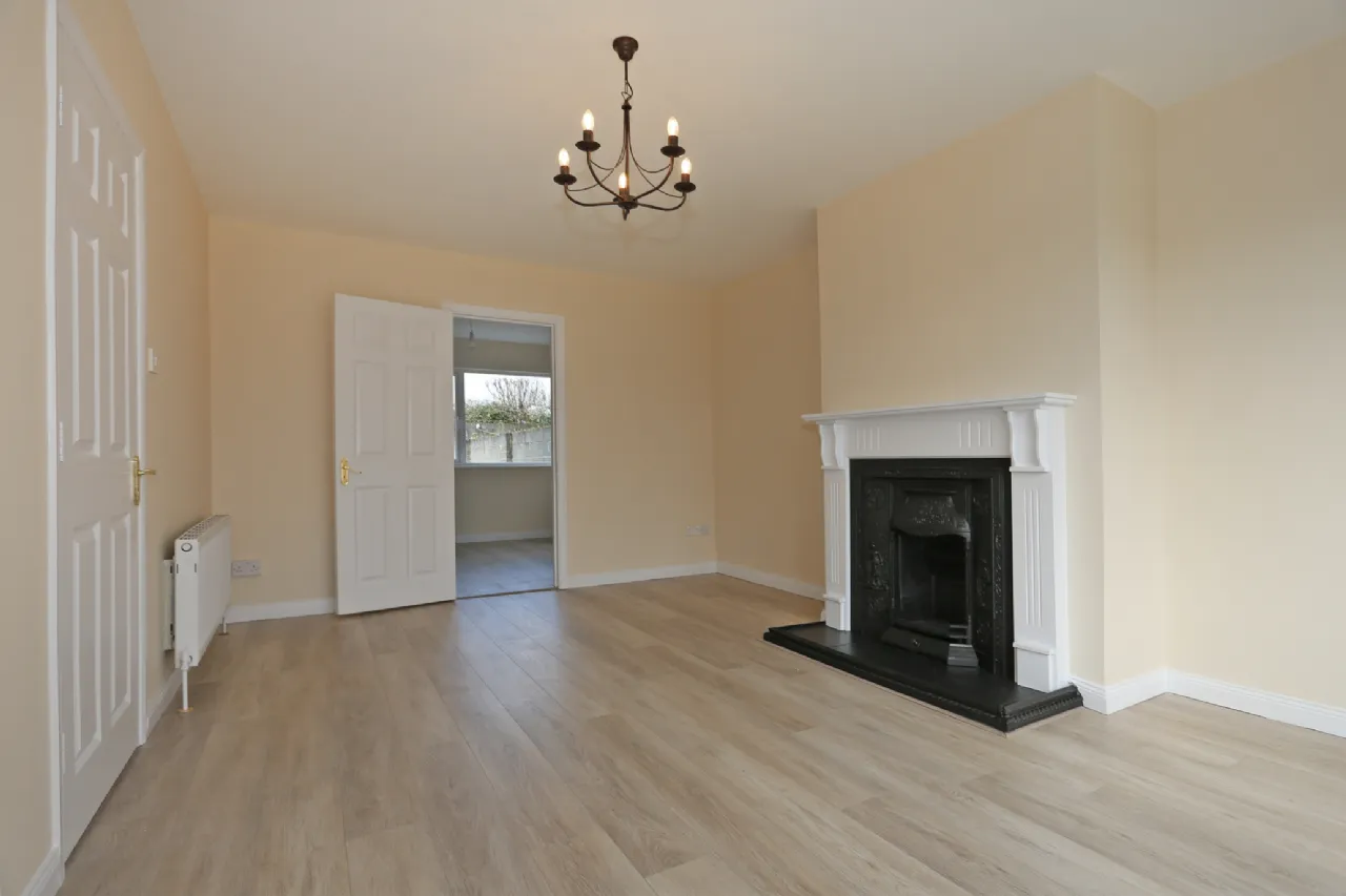 Photo of 5 Oakwood, Sixmilebridge, Clare, V95AE76