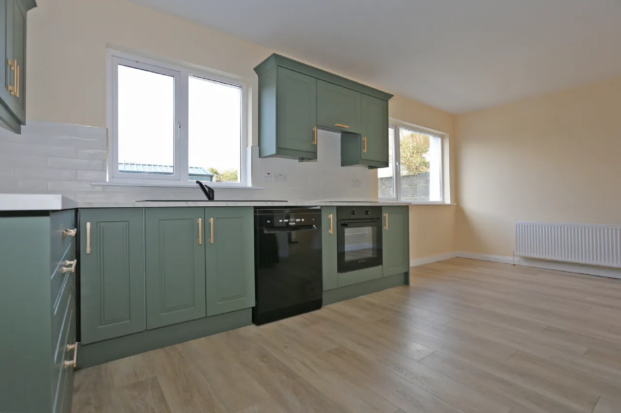 Photo of 5 Oakwood, Sixmilebridge, Clare, V95AE76