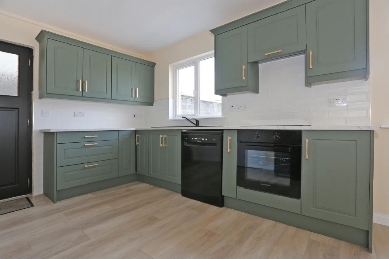 Photo of 5 Oakwood, Sixmilebridge, Clare, V95AE76