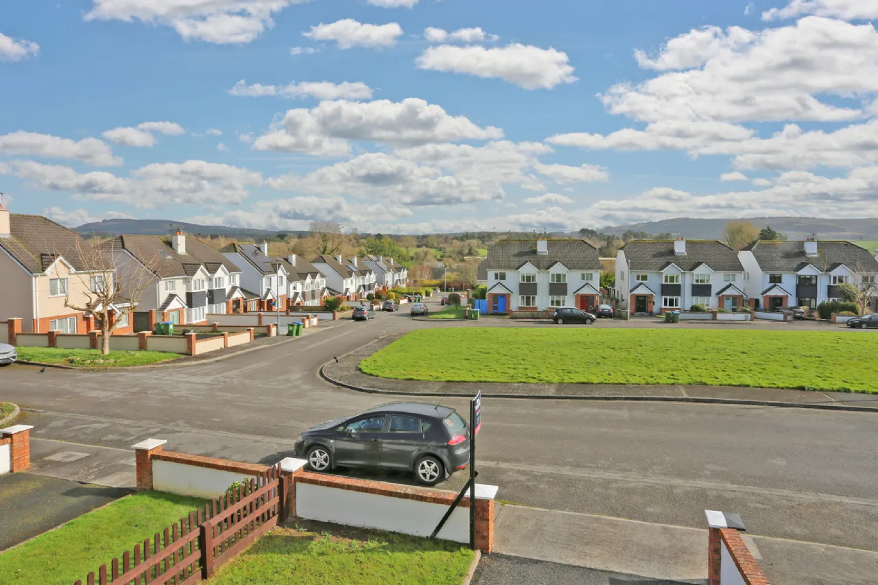 Photo of 5 Oakwood, Sixmilebridge, Clare, V95AE76