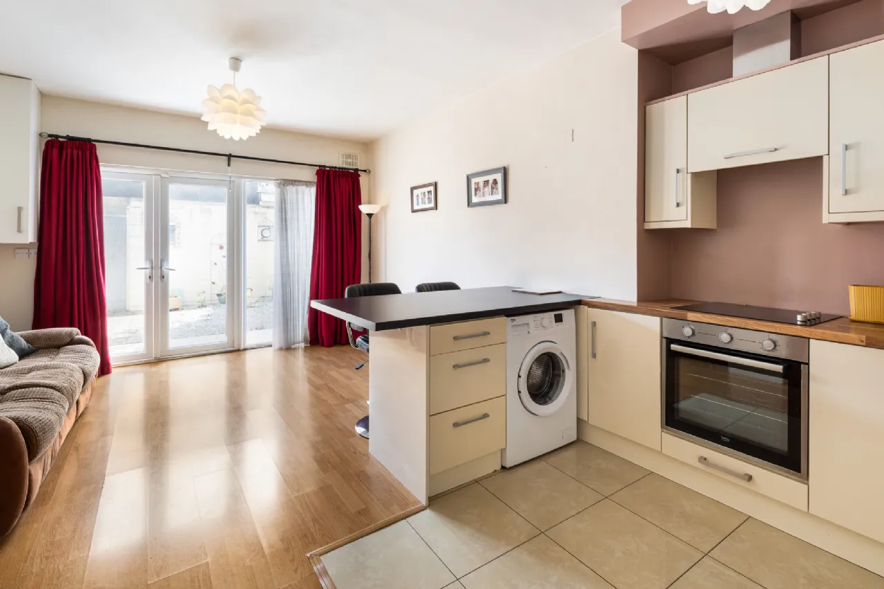 Photo of 42 West Road, East Wall, Dublin 3, D03 YR89