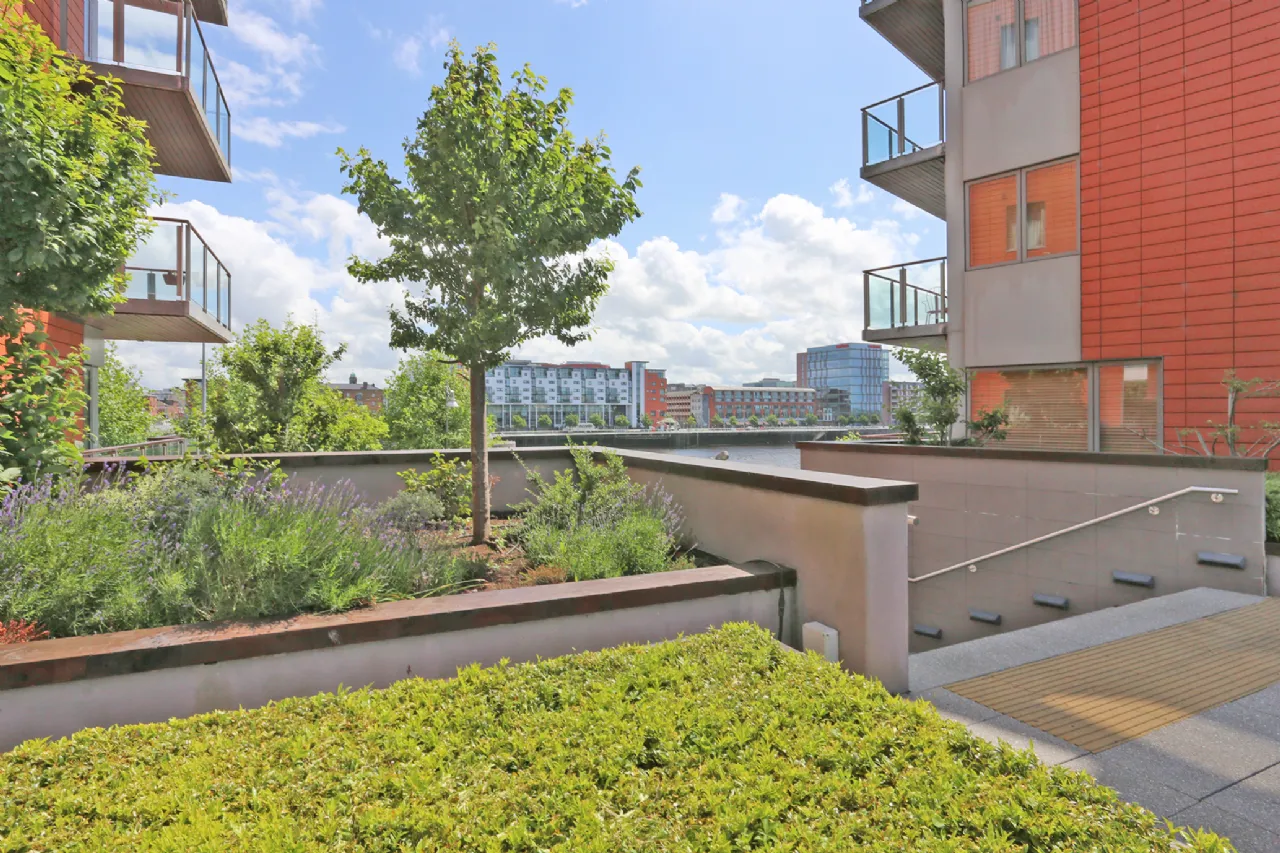 Photo of 69 The Sarsfield, The Strand, Limerick, V94 D4V9