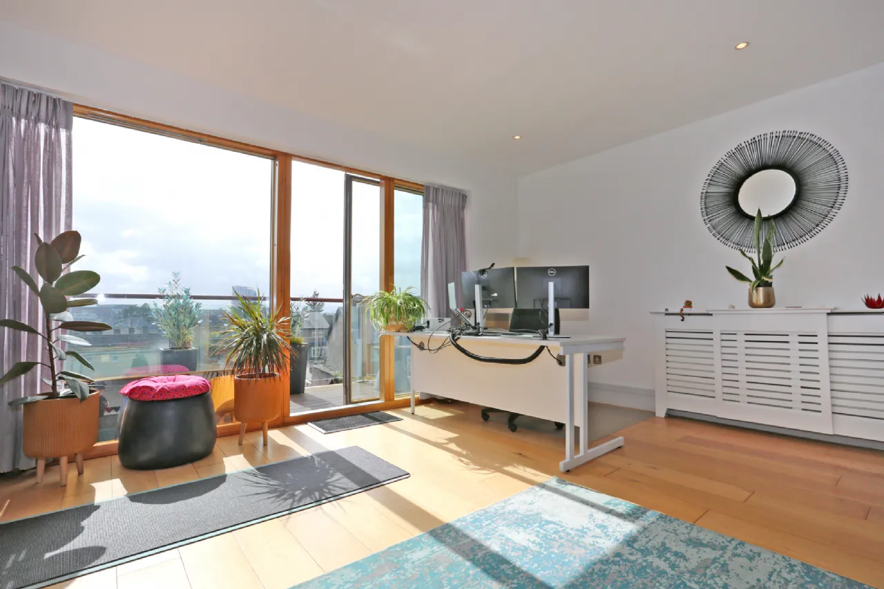 Photo of 69 The Sarsfield, The Strand, Limerick, V94 D4V9