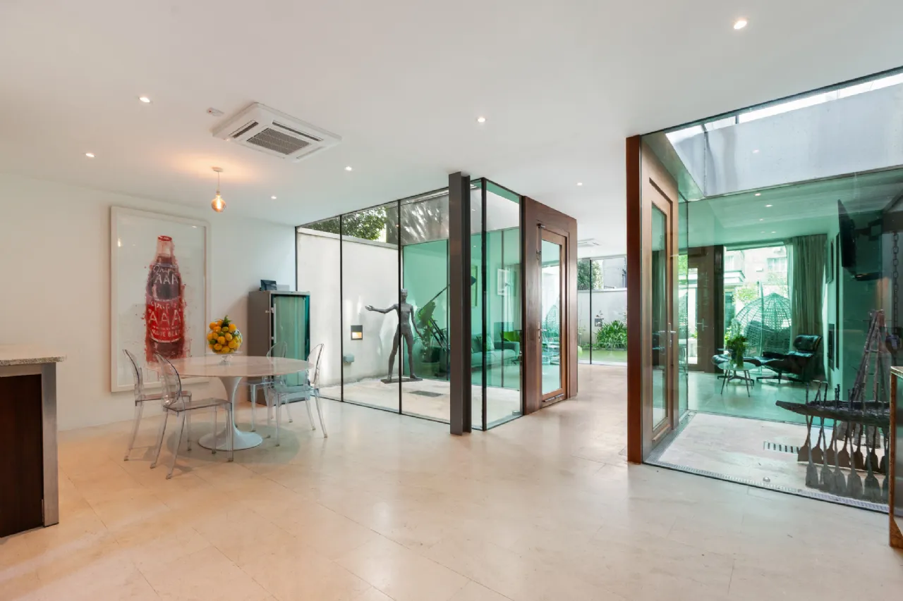 Photo of 44 Raglan Lane, Ballsbridge, Dublin 4, D04 Y7Y3