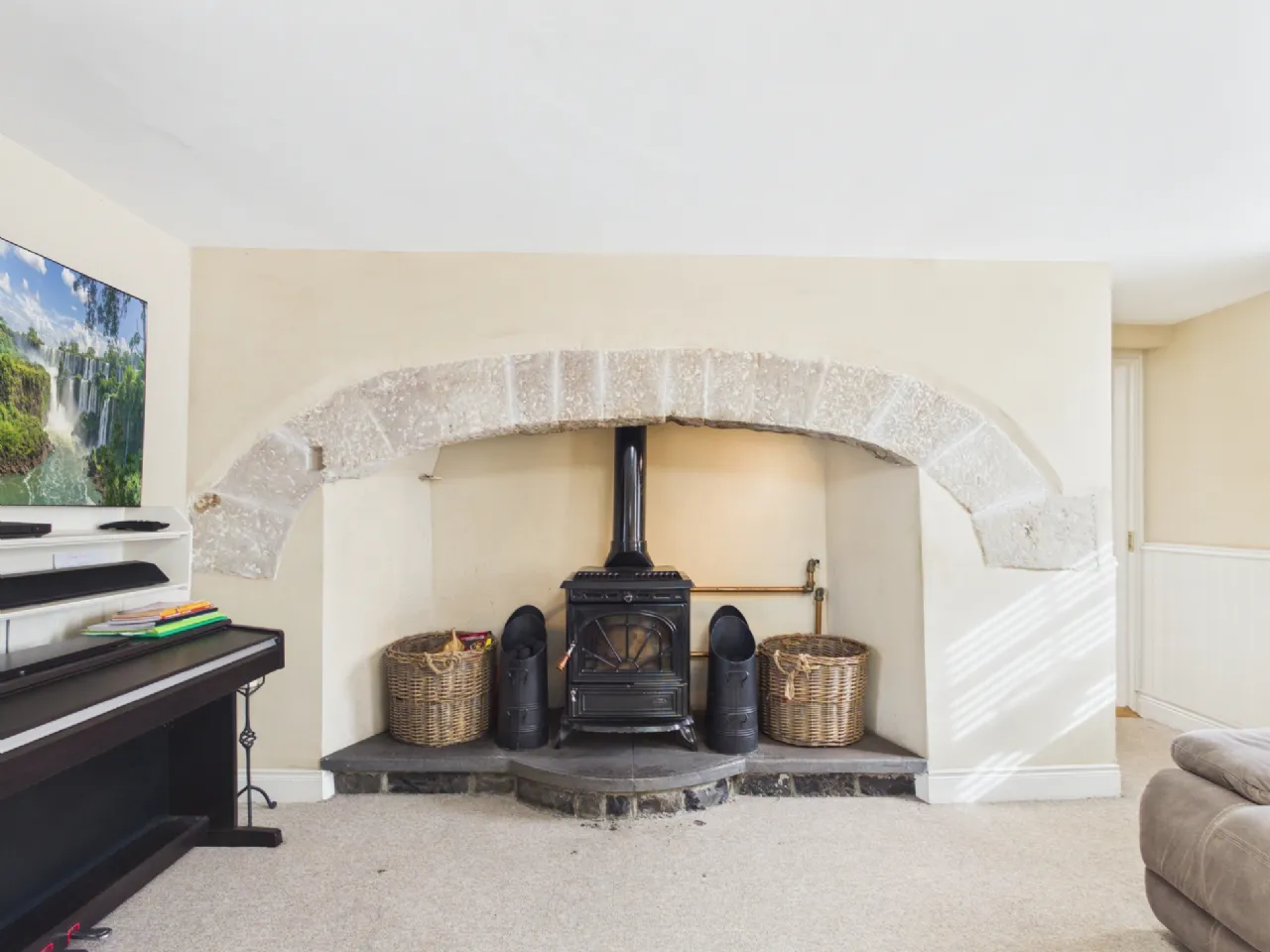 Photo of Commercial Premises & 5-Bed House, Hollyford Village, Hollyford, Co. Tipperary, E34 HR25