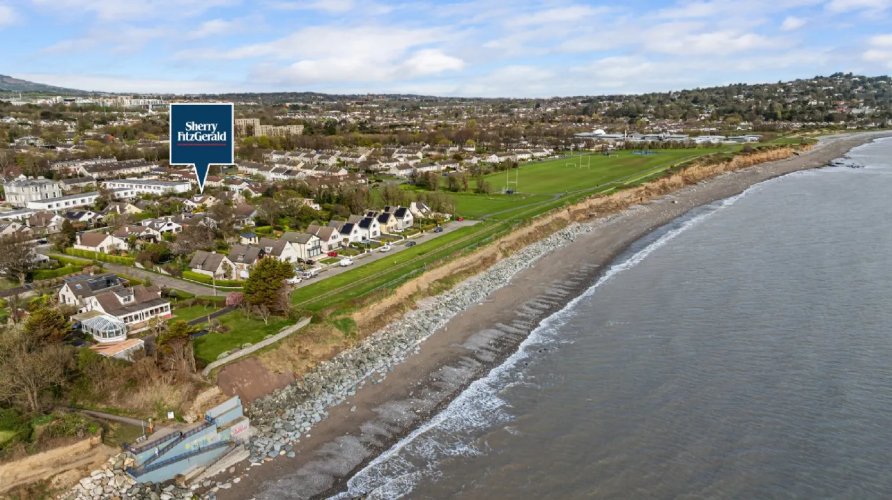 Photo of 15 Corbawn Avenue, Shankill, Dublin 18, D18 CD58