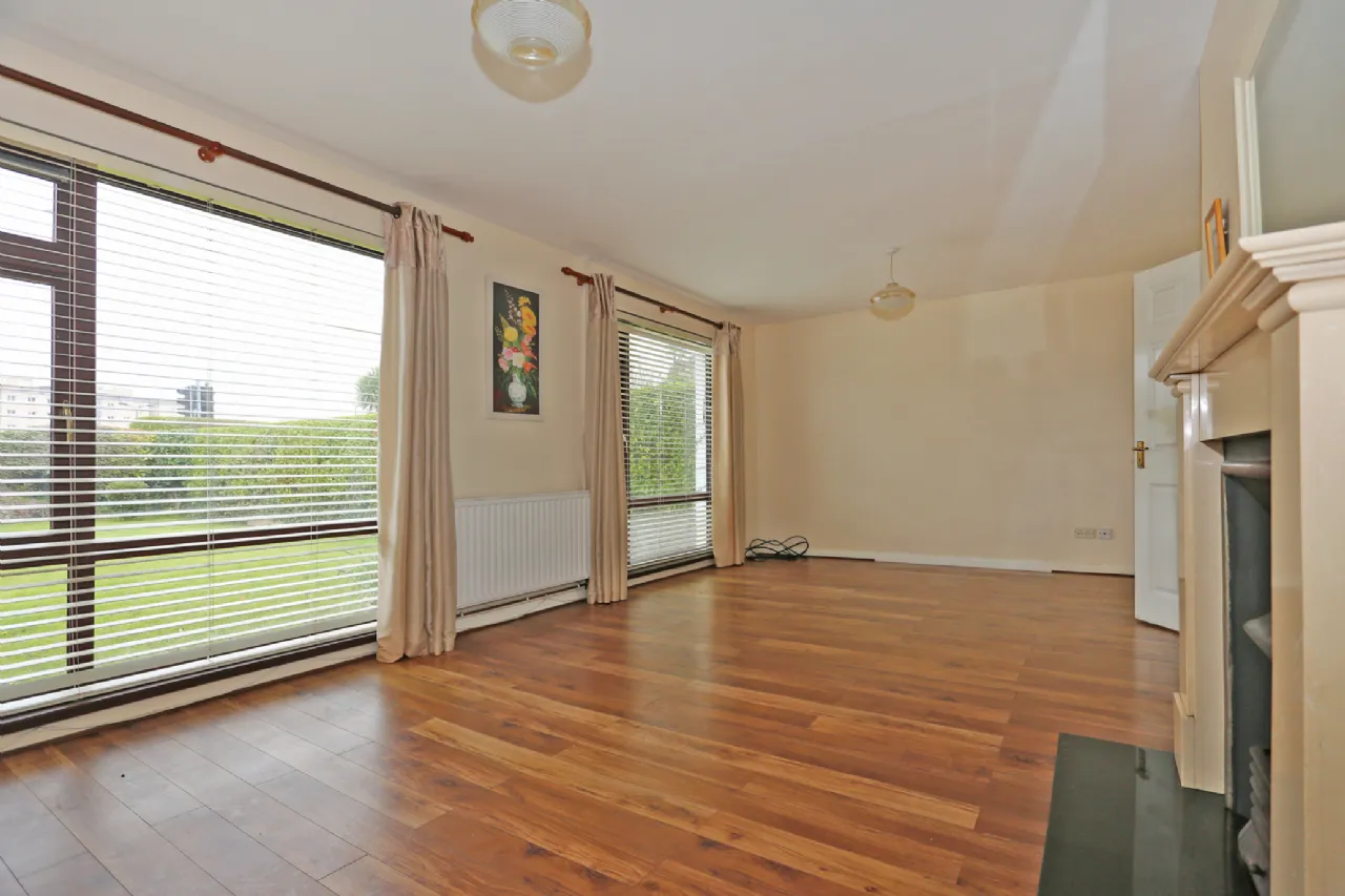 Photo of 13 Dernish Lawn, Shannon, Clare, V14YV58