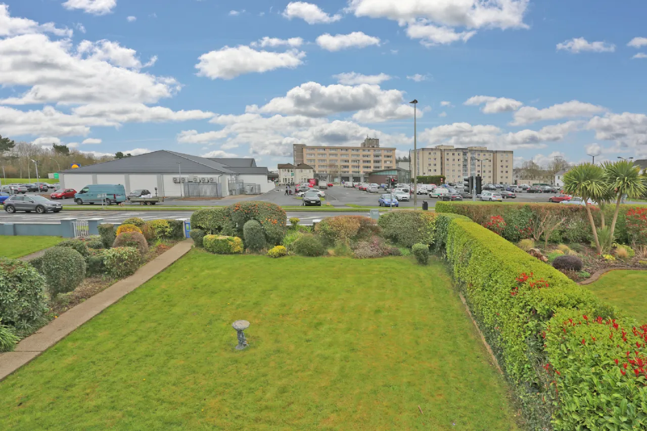 Photo of 13 Dernish Lawn, Shannon, Clare, V14YV58