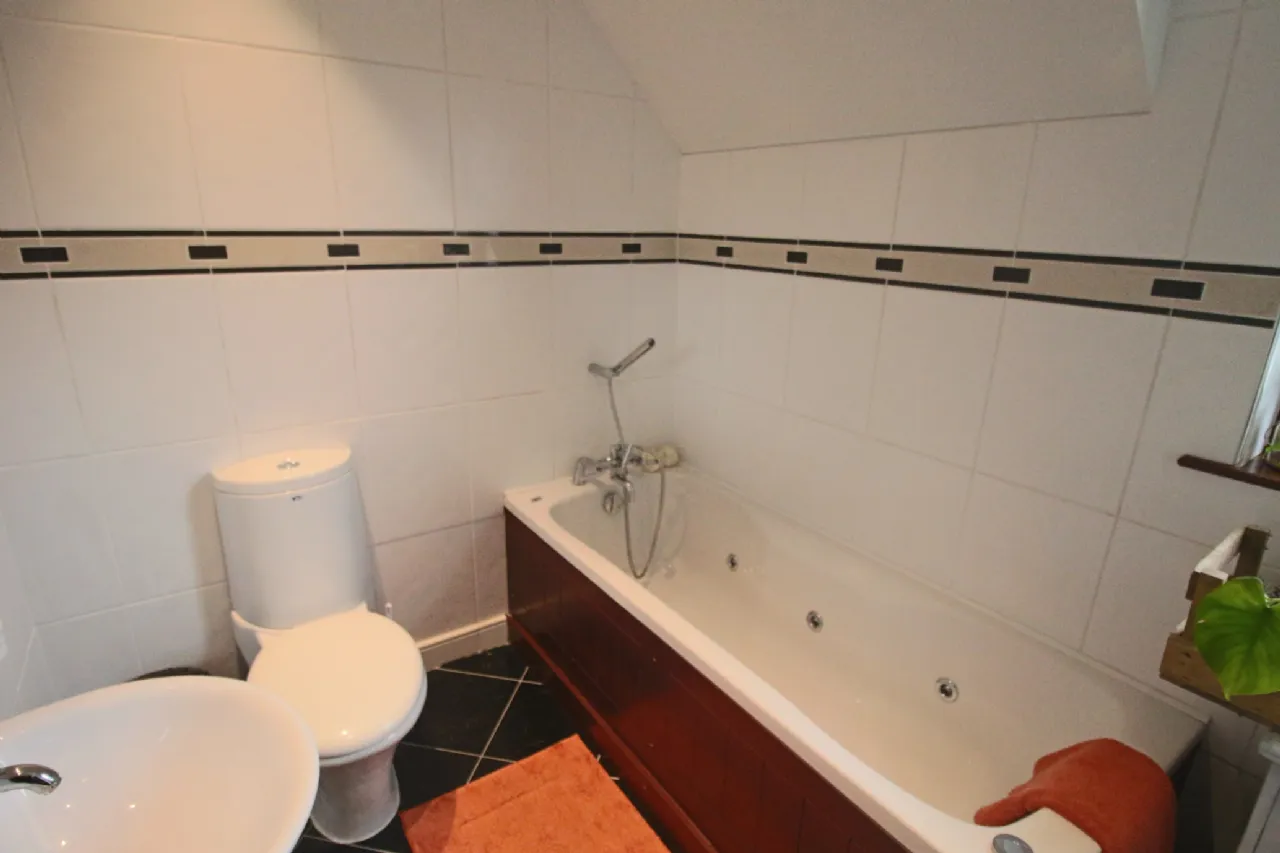 Photo of 13 Errew Drive, Lough Rynn, Mohill, Co. Leitrim, N41 W421