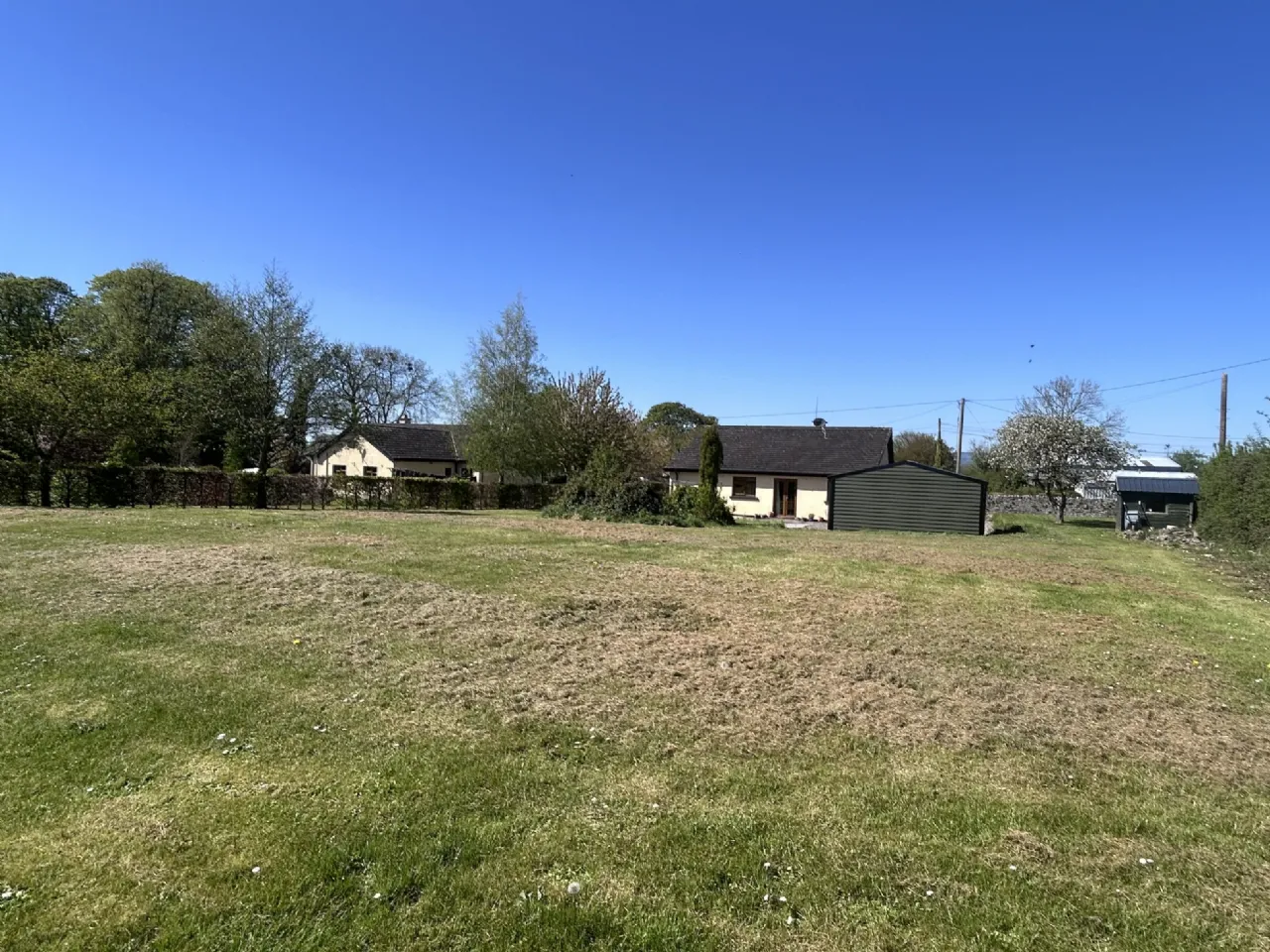 Photo of Honeysuckle Cottage, Ballinahinch, Cashel, Tipperary, E25V078
