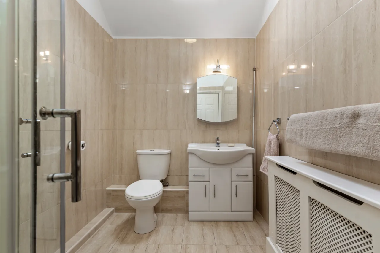 Photo of Chapelyard, Barrett Street,, Bagenalstown,, Co. Carlow, R21VH73