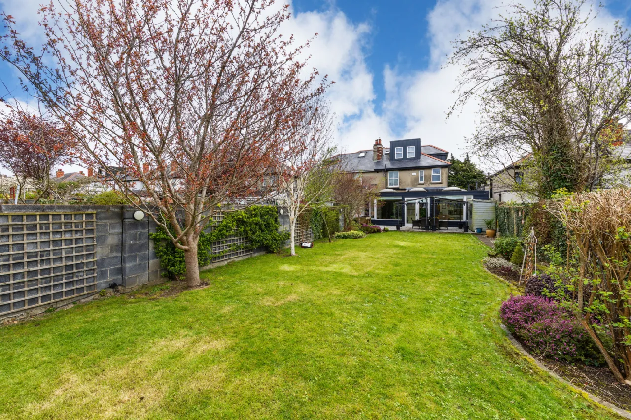 Photo of 101 Ballymun Road, Glasnevin, Dublin 9, D09 AY18