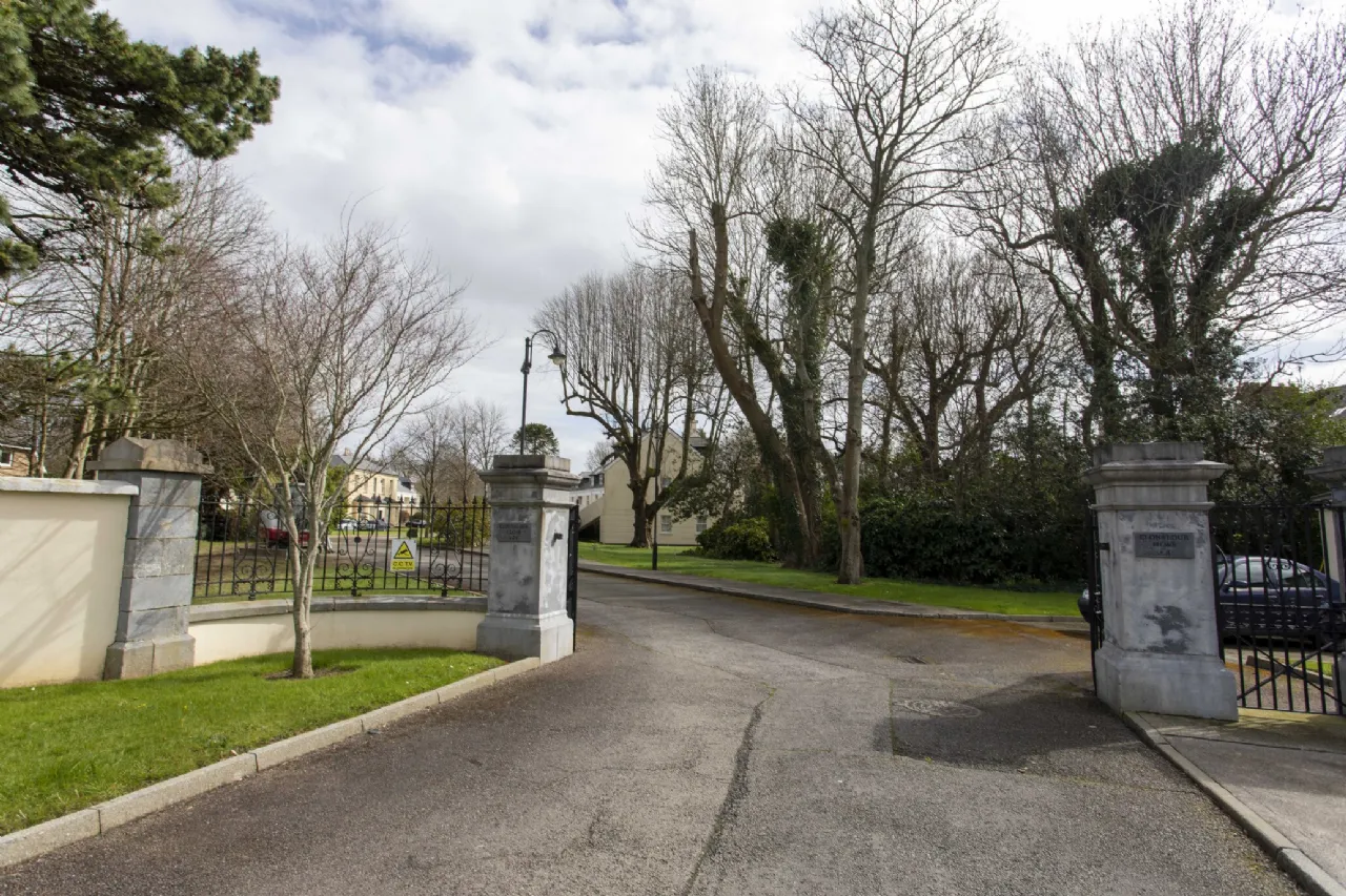 Photo of 23 Clounalour Close, Clounalour, V92 AA53