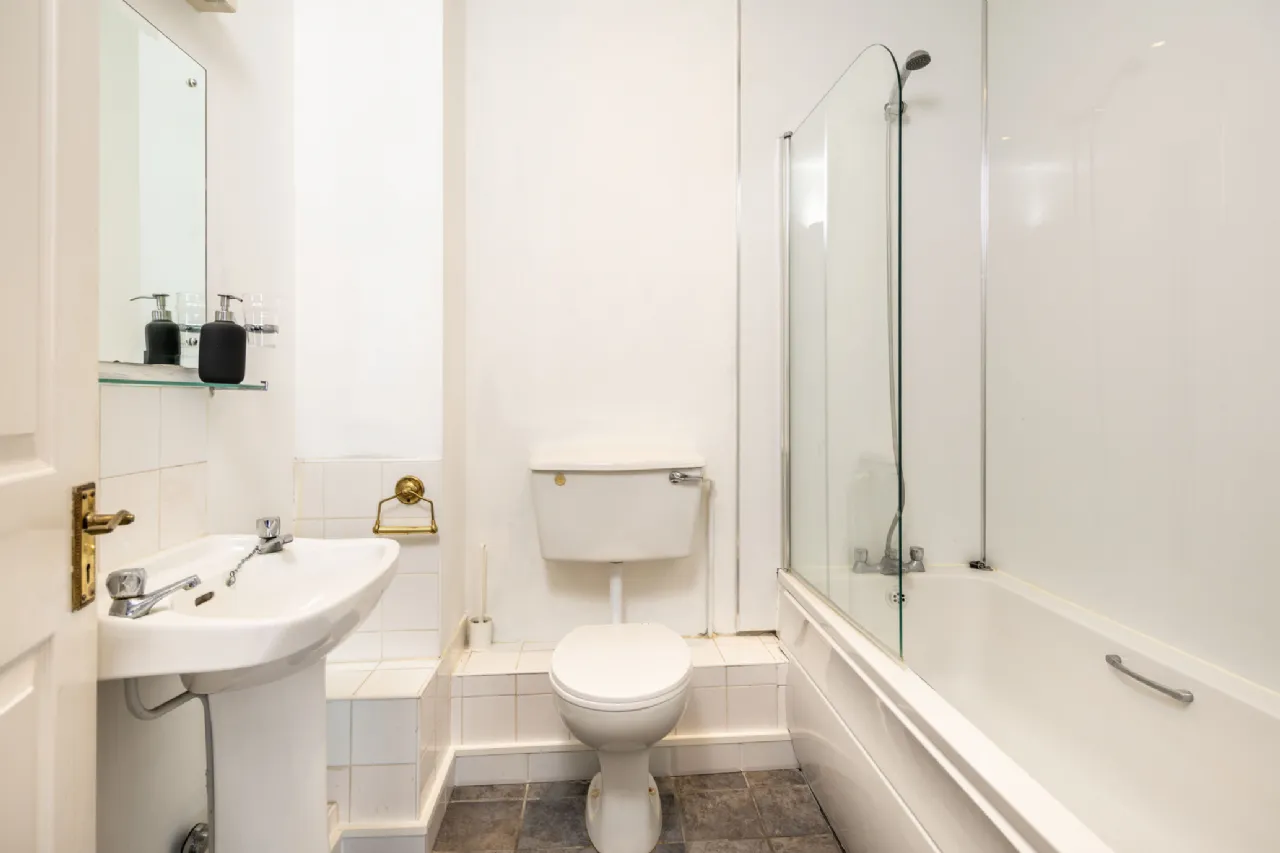 Photo of 17 Donovans Wharf, Crescent Quay, Wexford Town, Wexford, Y35AEP0