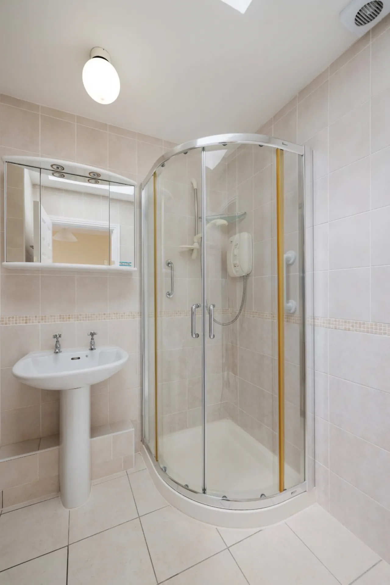 Photo of 17 Vevay Crescent, Vevay Road, Bray, Co. Wicklow, A98 AX20