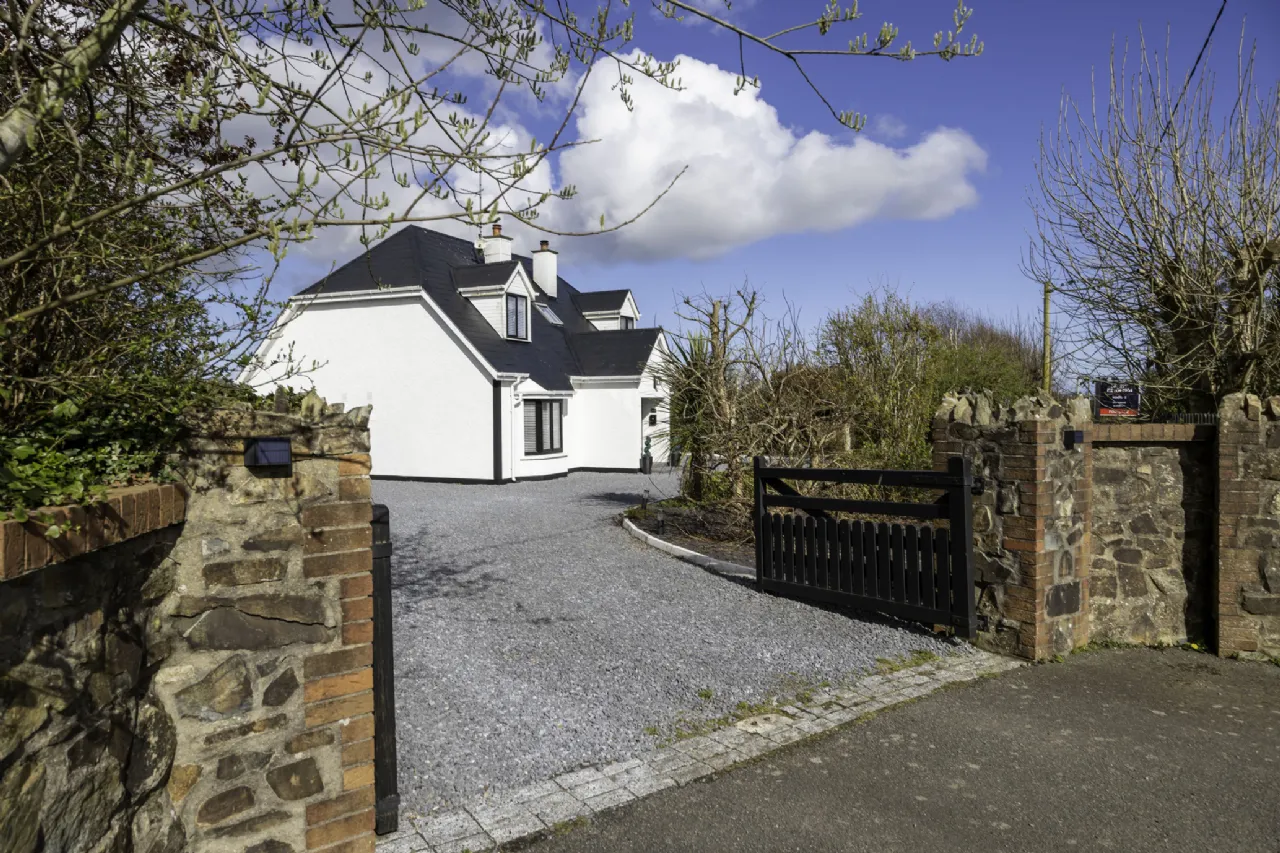 Photo of St Ritas, Raheenduff, Oulart, Co.  Wexford, Y25X383