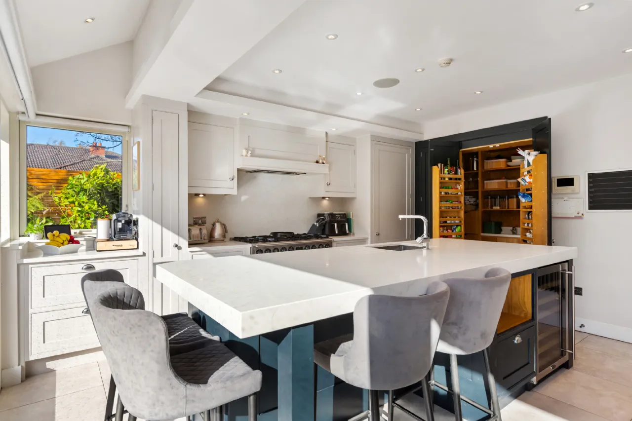 Photo of 11 Orlagh Lodge, Knocklyon, Dublin 16, D16 N2F9