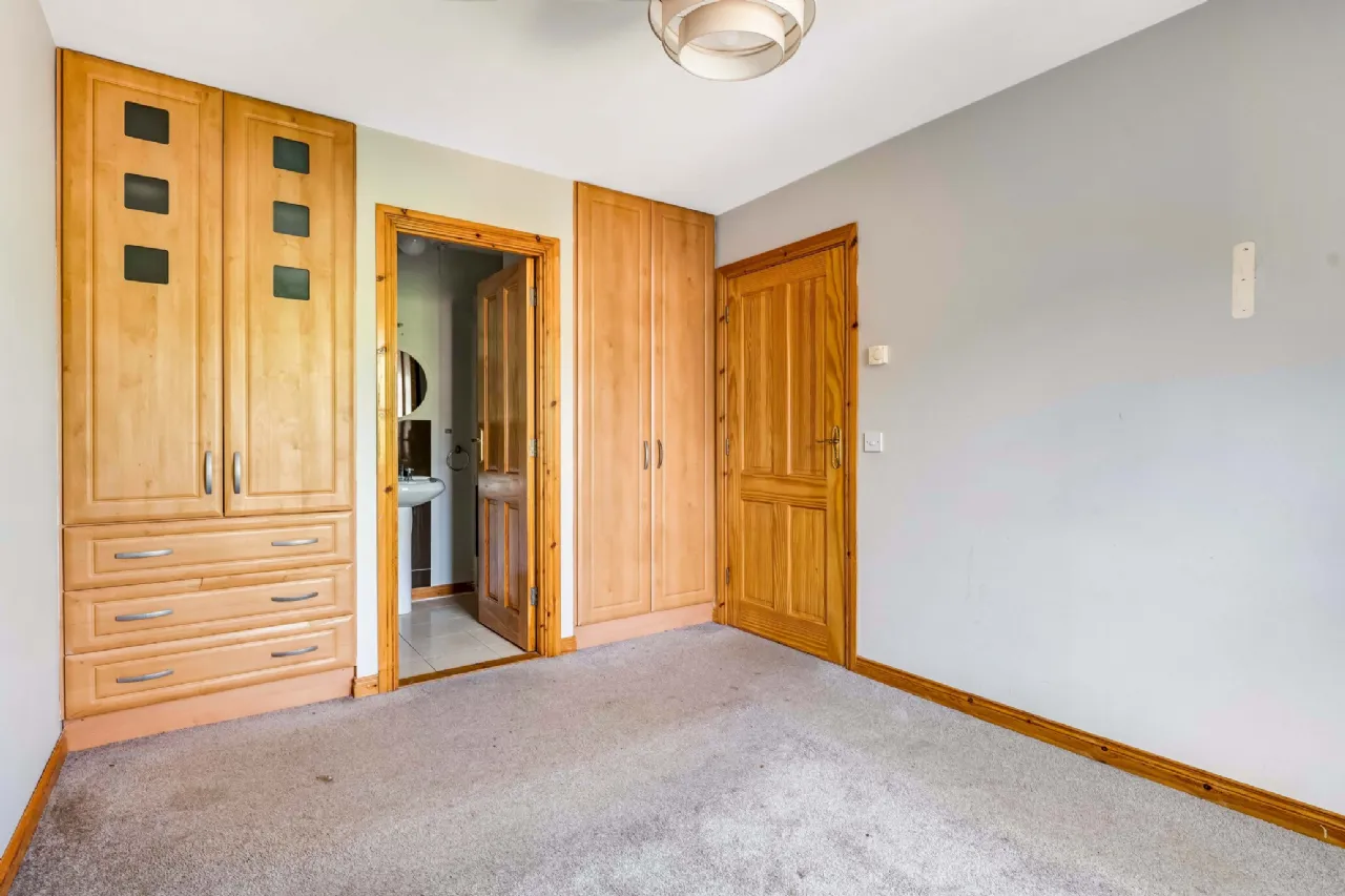 Photo of 9 Drumalee Manor, Cavan, Co Cavan, H12X677
