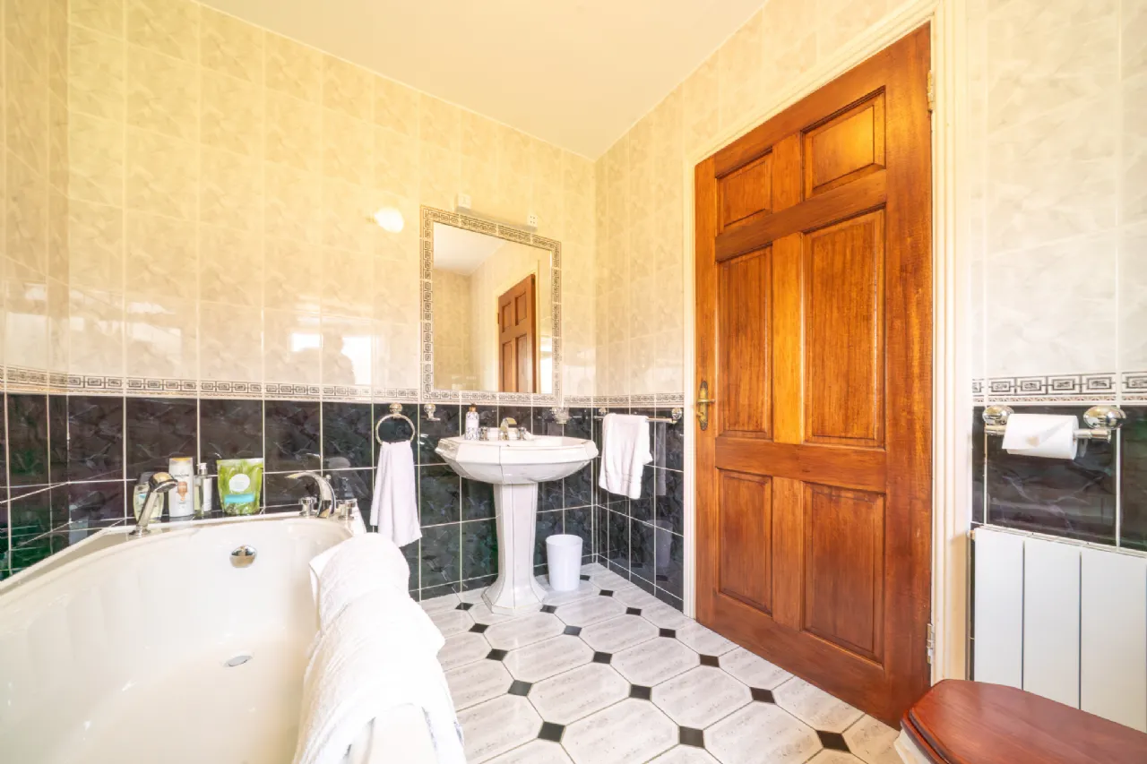 Photo of Massbrook Bay House, Massbrook South, Bofeenaun, Ballina, Co. Mayo, F26 N720