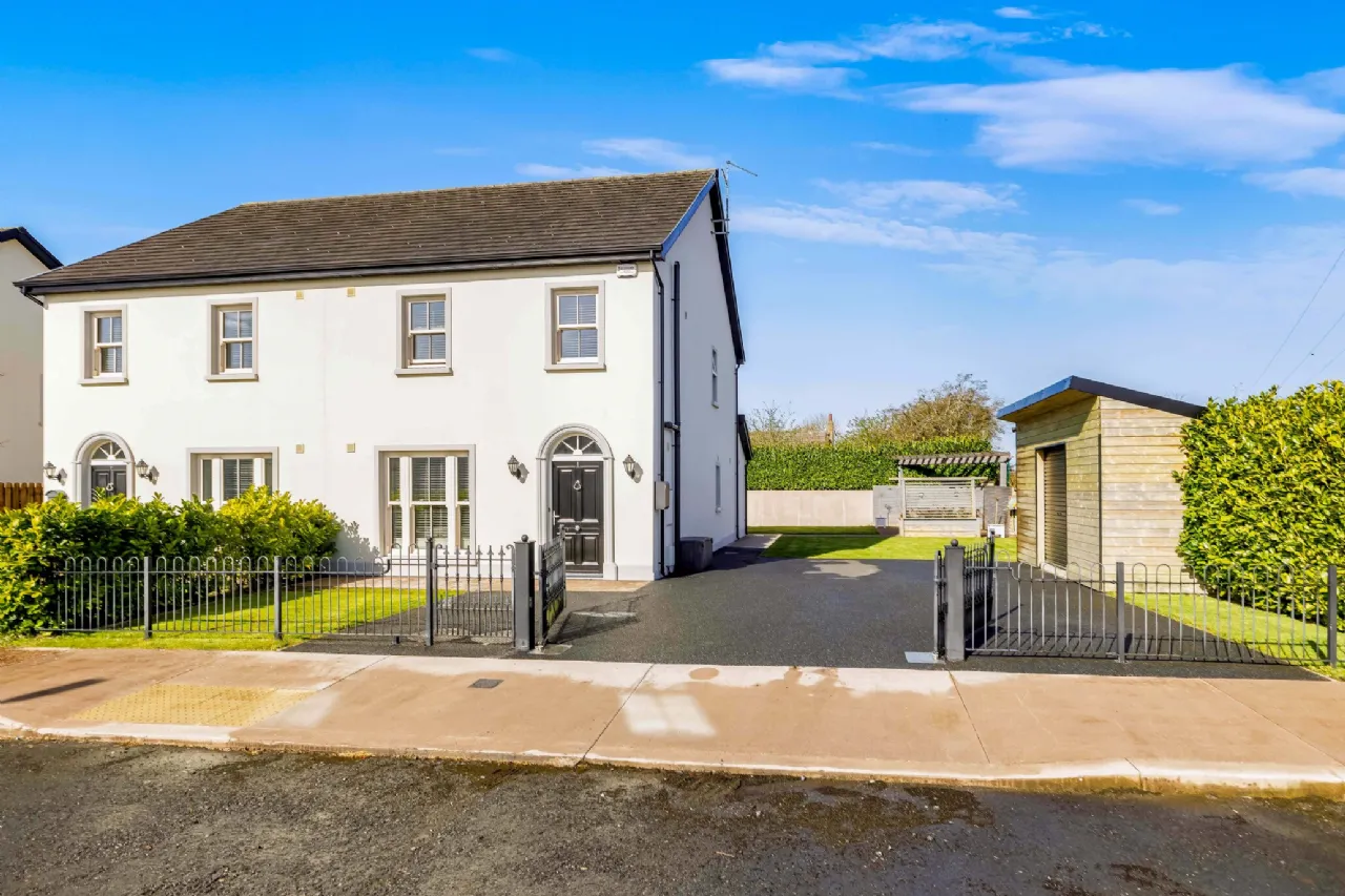 Photo of 1 Castle Park, Killycard, Castleblayney, A75 YT52
