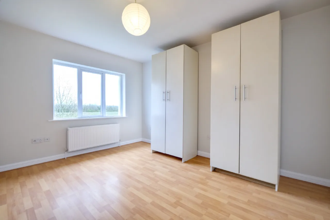 Photo of 18 Oaklands Avenue, Longford, N39 H5P6