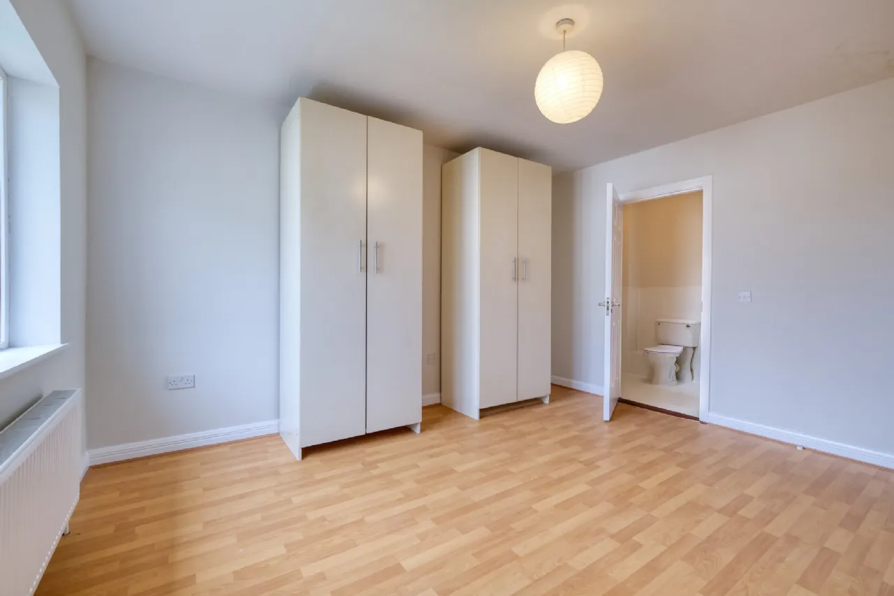 Photo of 18 Oaklands Avenue, Longford, N39 H5P6