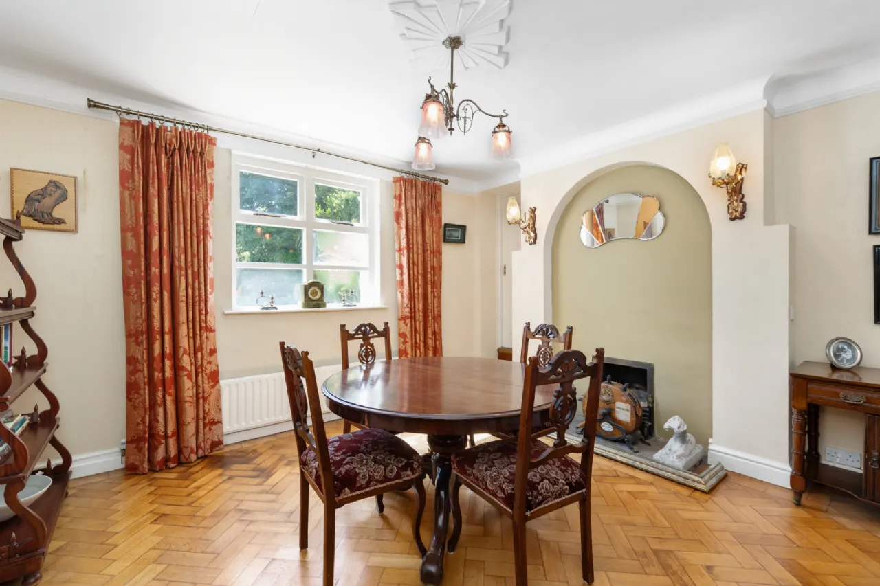 Photo of Stanmore, Stillorgan Rd, Foxrock, Dublin 18, D18 T9N4