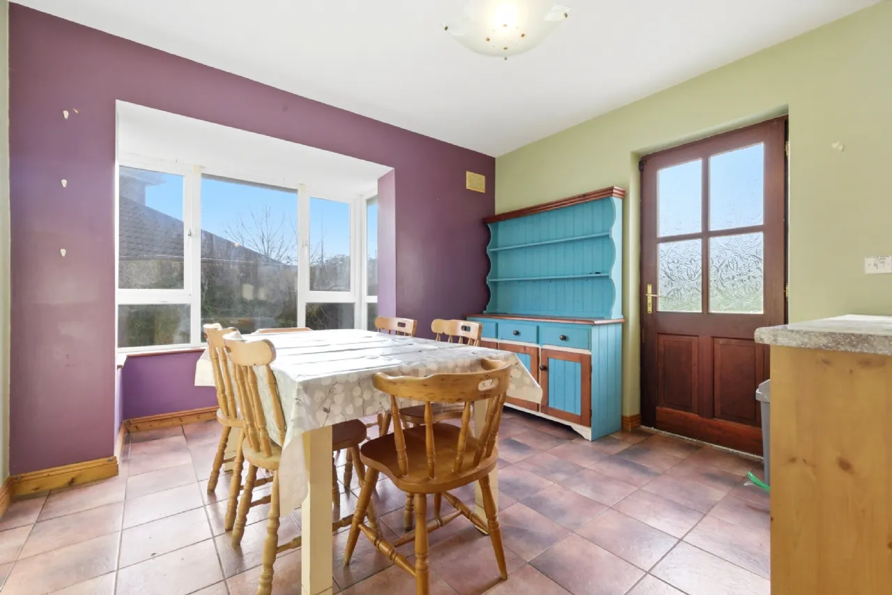 Photo of 6 Ard Aoibhinn, Cashel Road, Clonmel, Co. Tipperary, E91 Y659