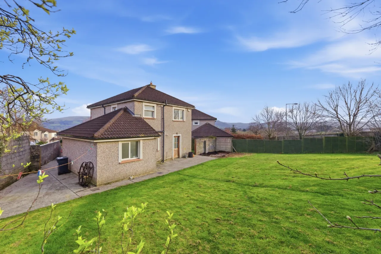 Photo of 6 Ard Aoibhinn, Cashel Road, Clonmel, Co. Tipperary, E91 Y659