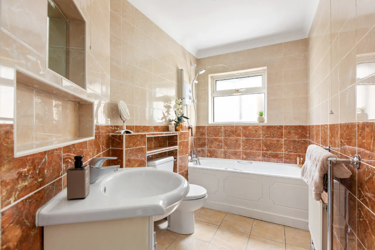 Photo of 13 Foxrock Crescent, Dublin 18, D18 E5C2