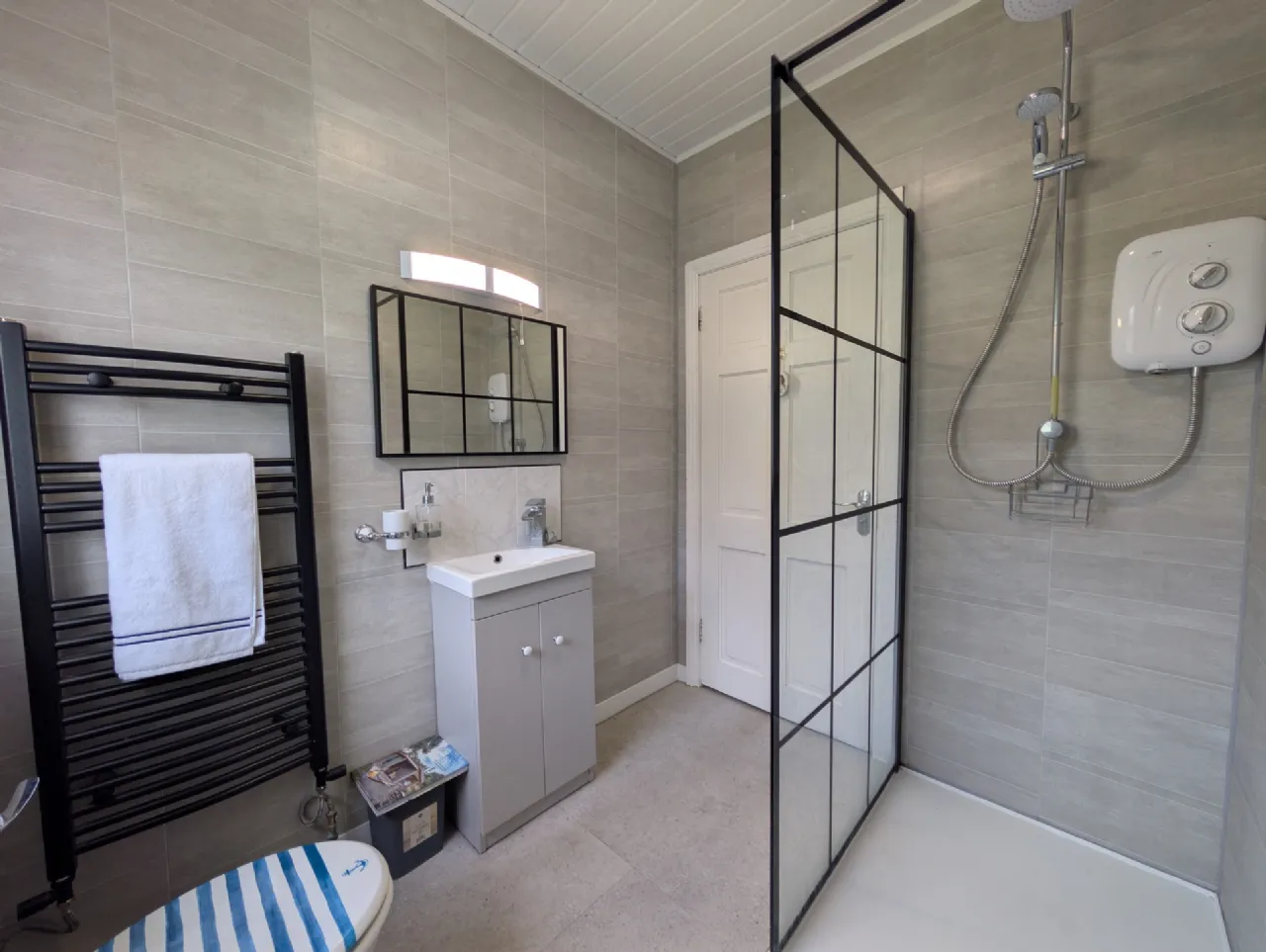 Photo of 21 Barr Na Trimoíge, Kilkelly, Co. Mayo, F35RC58