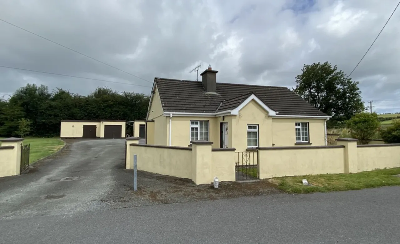 Photo of Water Lane, Castlepollard, Co. Westmeath, N91 HT38