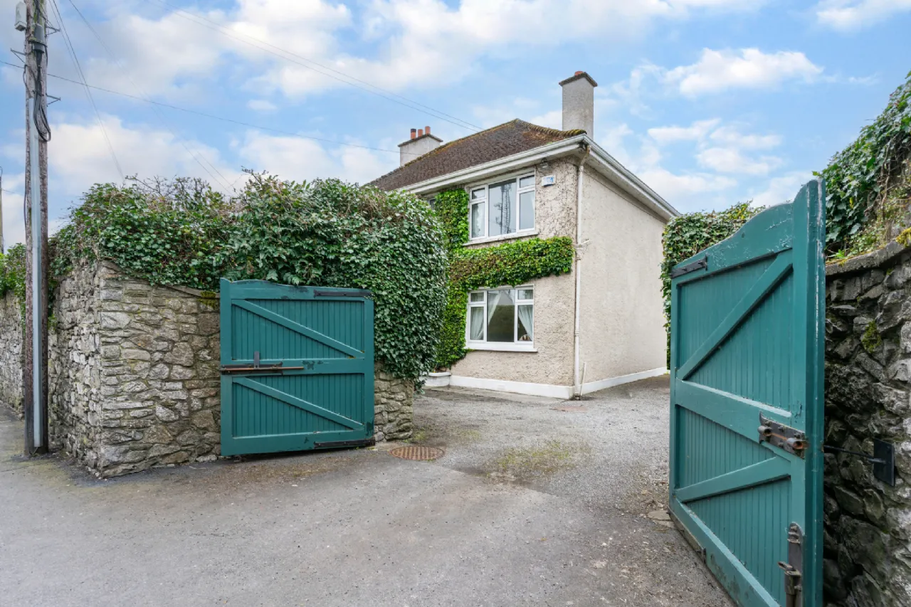 Photo of St. Rita's & The Mews, Dublin Street, Kildare Town, Co. Kildare, R51 YX03