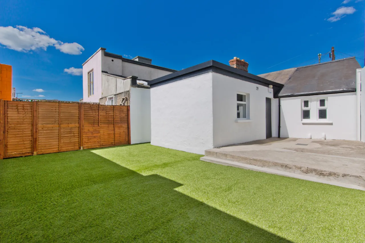 Photo of 1 Eugene Street, Dublin 8, D08 Y0H6