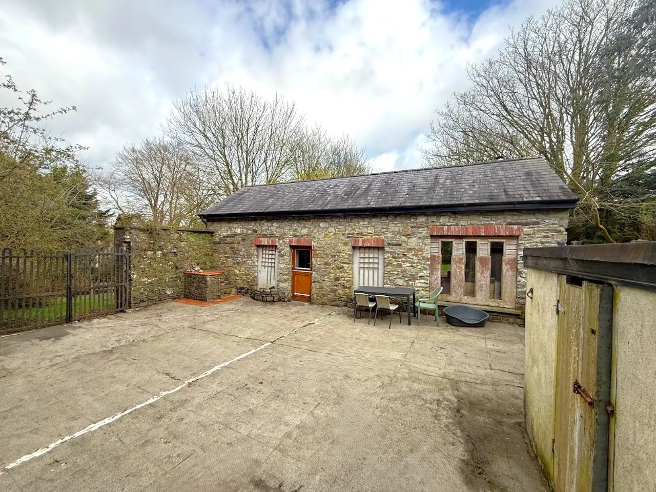 Photo of The Manse, Parnell Street, Bandon, Co. Cork, P72 R822