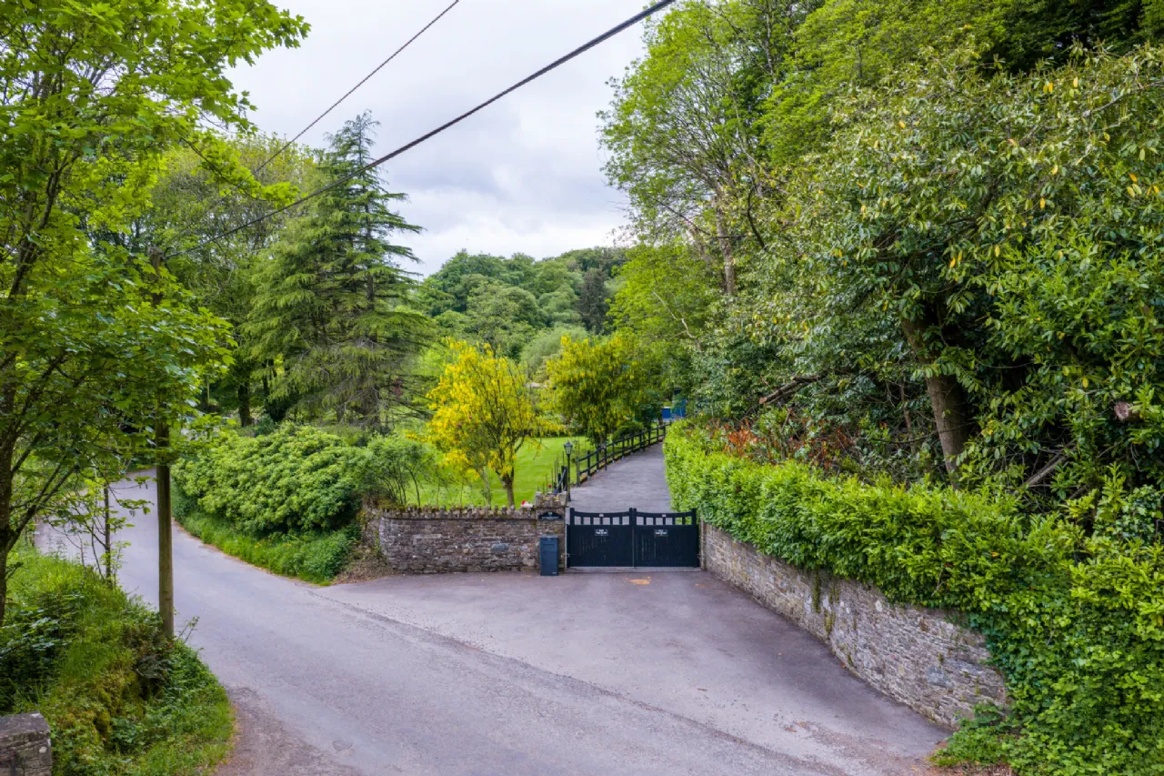Photo of Inverbrinny, Innishannon,, Co. Cork, T12N22N