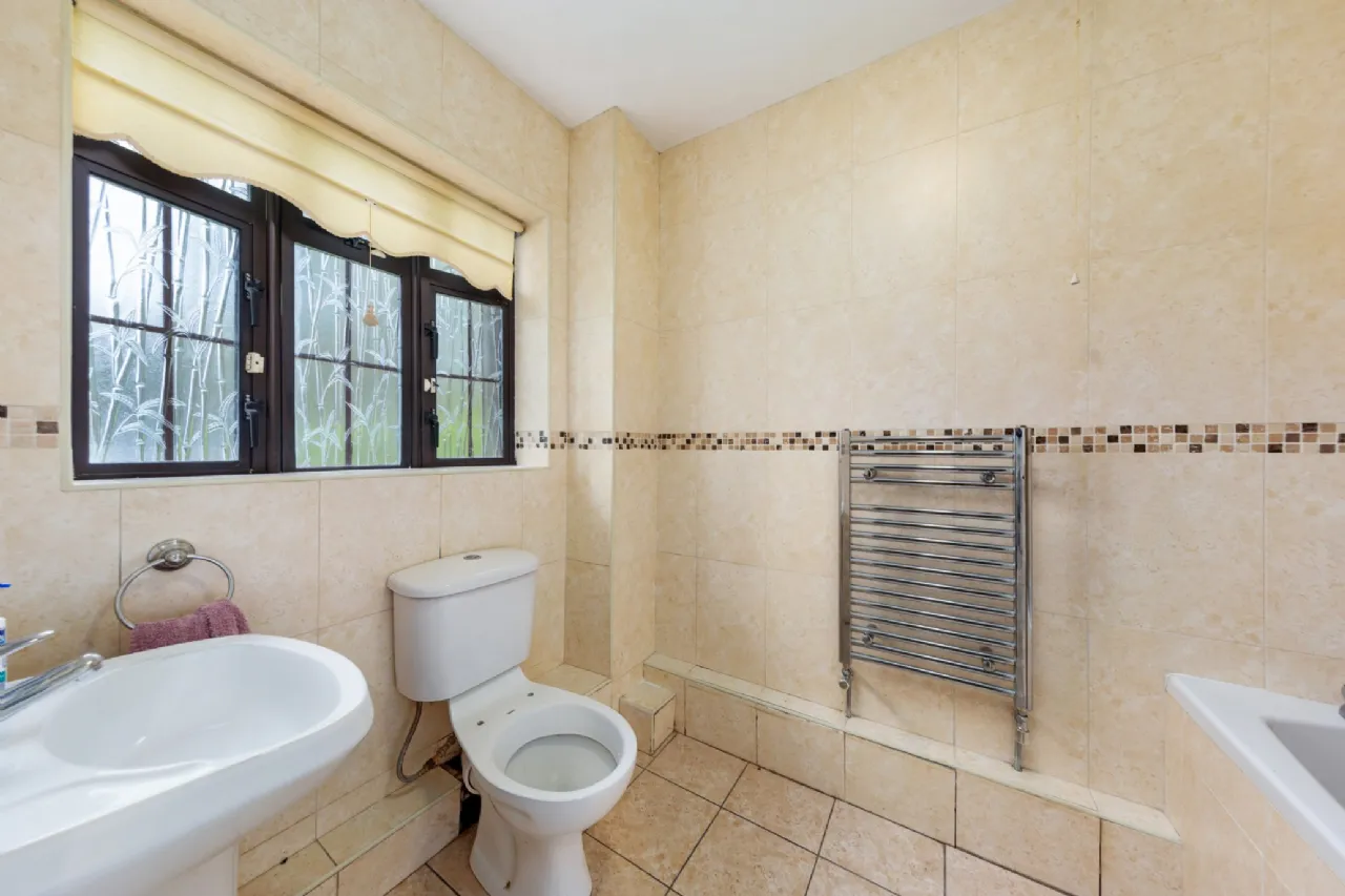 Photo of 4 Quarry Drive, Perrystown, Dublin 12, D12 V022