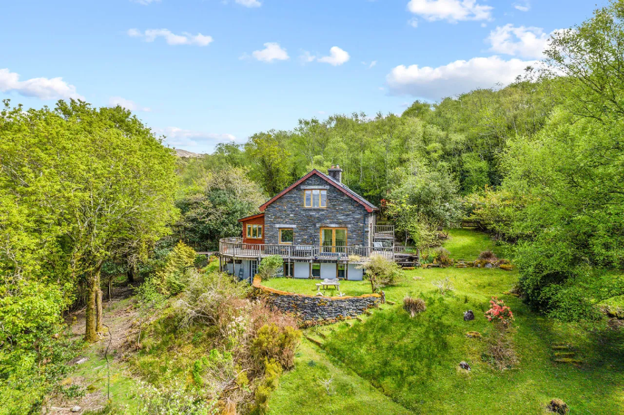 Photo of Woodland Retreat, Dromgarriff, Glengarriff, Co Cork, P75 VH48