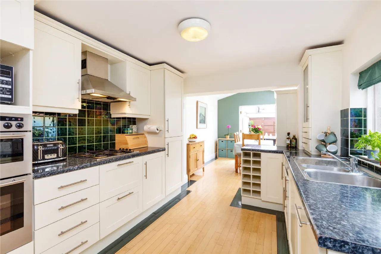 Photo of 31 Cliftonville Road, Glasnevin, Dublin 9, D09 C9N1