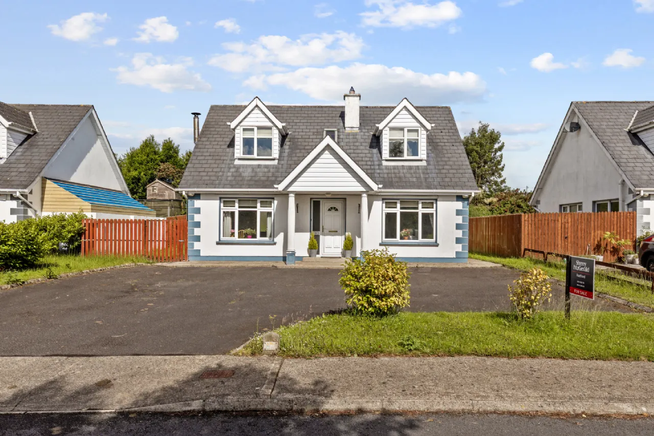 Photo of 5 Hillview, Ballinaboola, Newbawn, Co. Wexford, Y35 W898