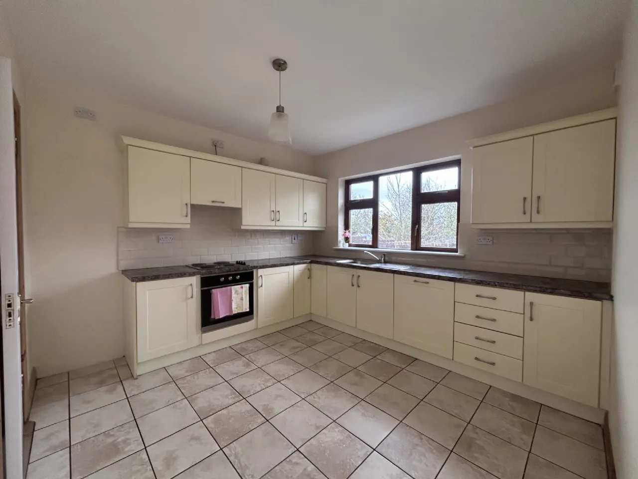 Photo of 2 Radharc Deas, Dun Chormaic, Dualla Road, Cashel, Co Tipperary, E25TW67