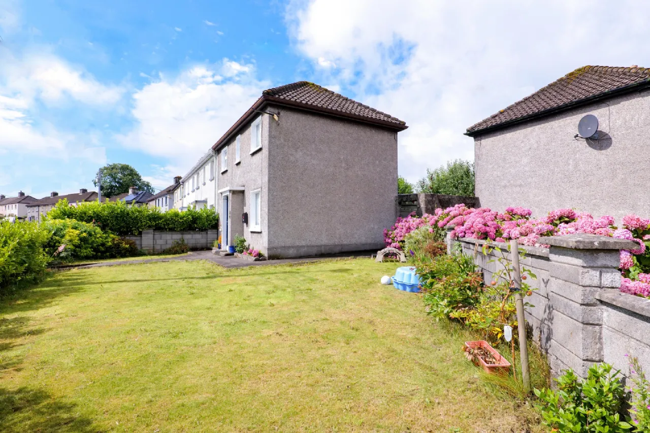 Photo of 24 McDara Road, Shantalla, Galway, H91 VK5F