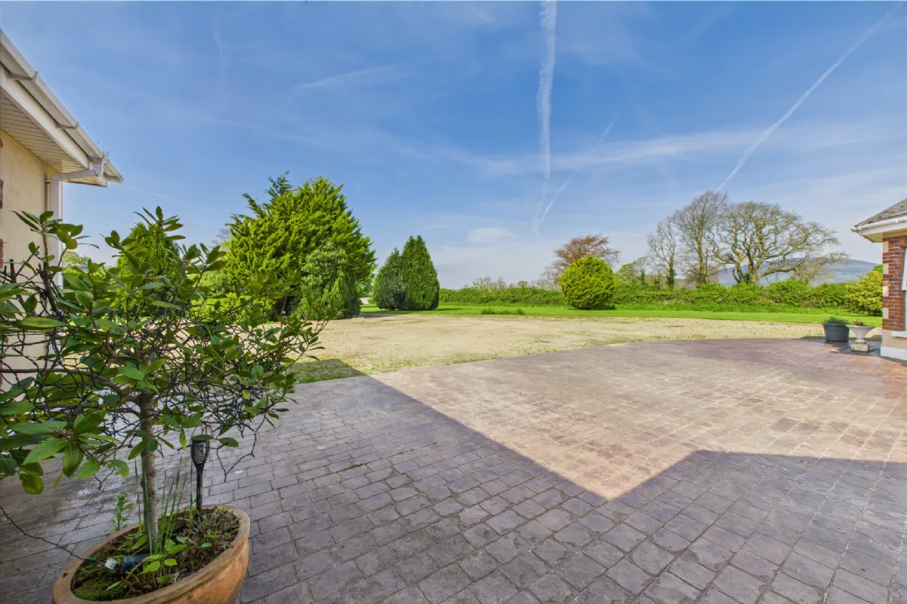 Photo of The Old Church Lodge, Ballycurkeen, Carrick-On-Suir, Co. Tipperary, E32 RF30