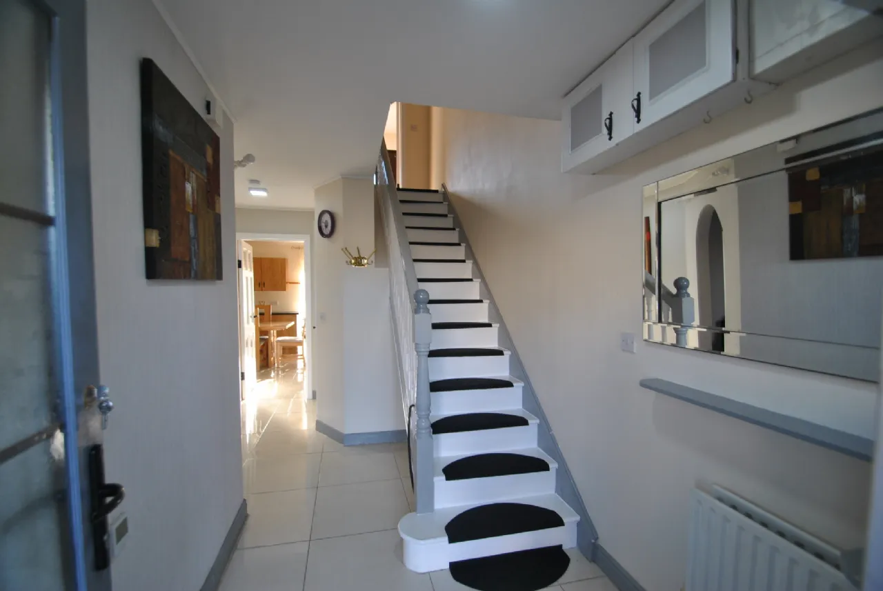 Photo of 77 Glencarrick, Roscrea, Co. Tipperary, E53 WE27