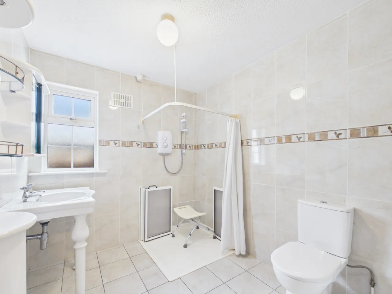 Photo of 3 Sli Na Siuire, Mitchel Street, Thurles, Co. Tipperary, E41 D436