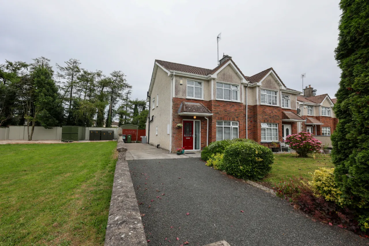 Photo of 12 The Sycamores, Rochfortbridge, Mullingar, Co Westmeath, N91V104