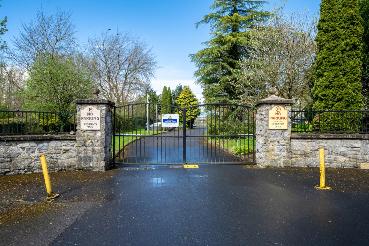 Photo of 10 River Court, Tara Street, Tullamore, Co. Offaly, R35R659