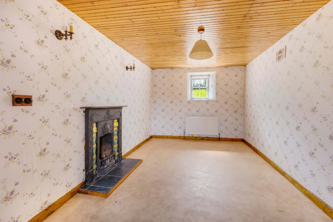 Photo of White Lake Cottage, Tonaghbane, Ashfield, Cootehill, Co Cavan, H16W577