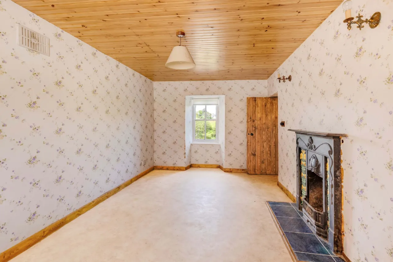 Photo of White Lake Cottage, Tonaghbane, Ashfield, Cootehill, Co Cavan, H16W577