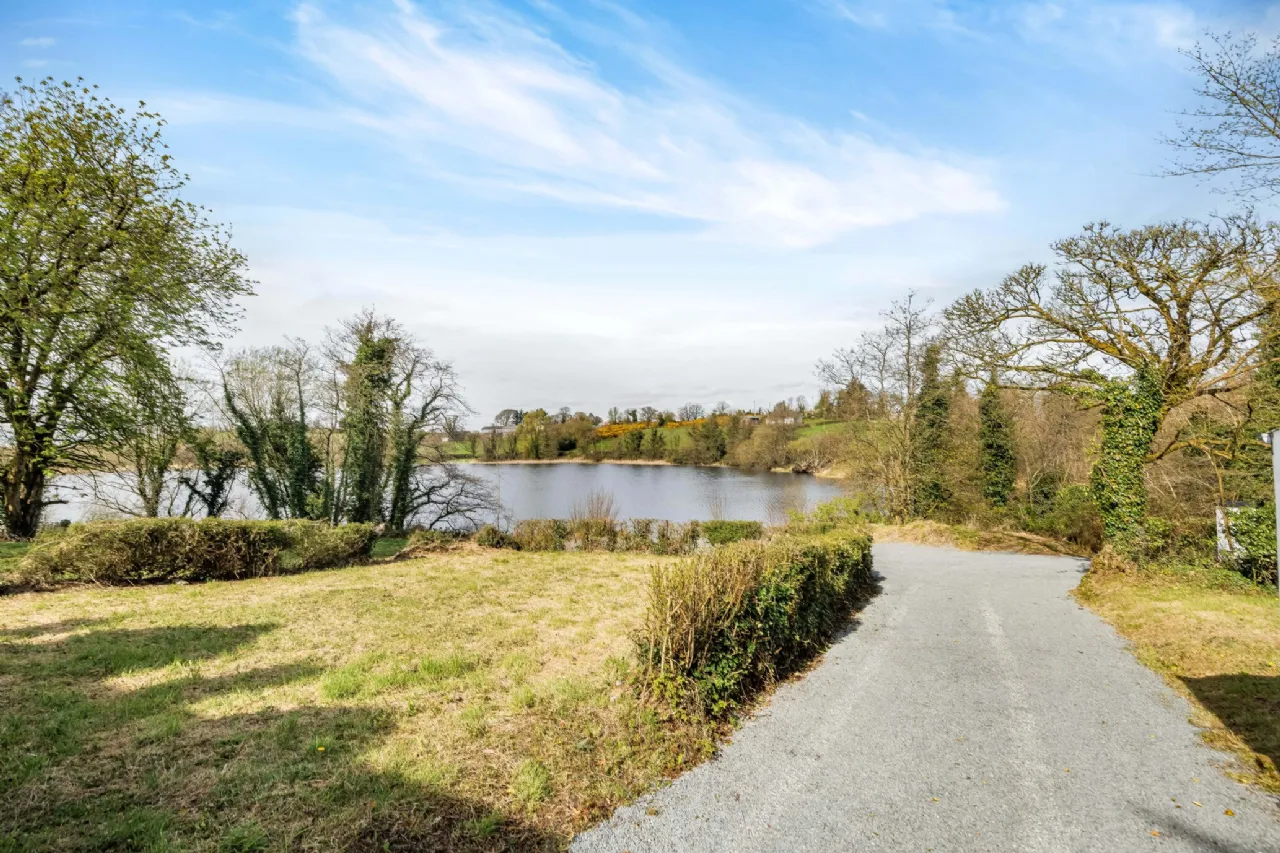 Photo of White Lake Cottage, Tonaghbane, Ashfield, Cootehill, Co Cavan, H16W577